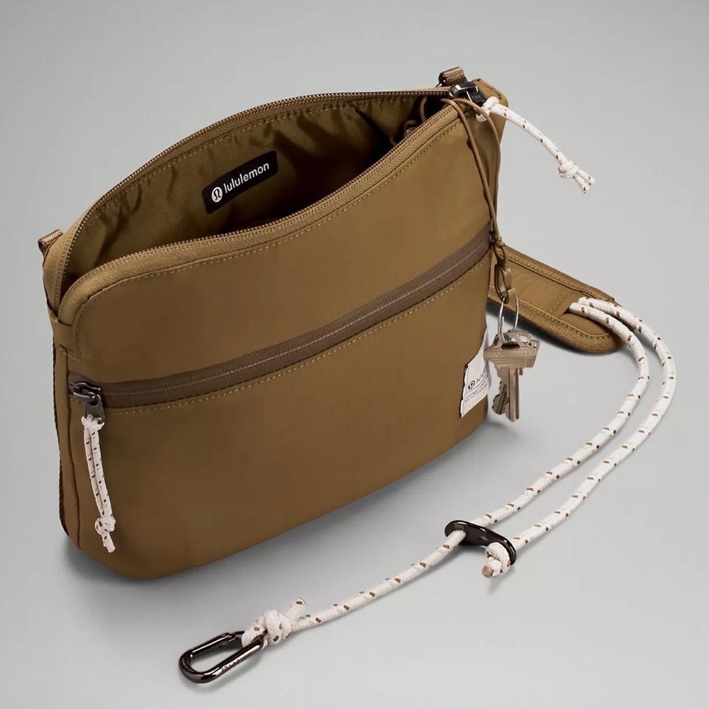 Lululemon Patch Logo Crossbody Bag